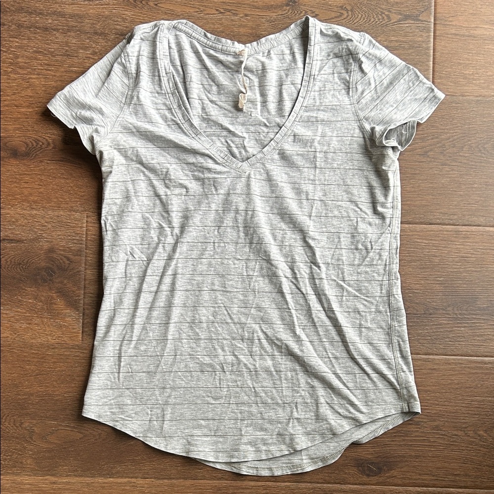 Lululemon Gray T-shirt | Lululemon Shirt | Lululemon T-shirt